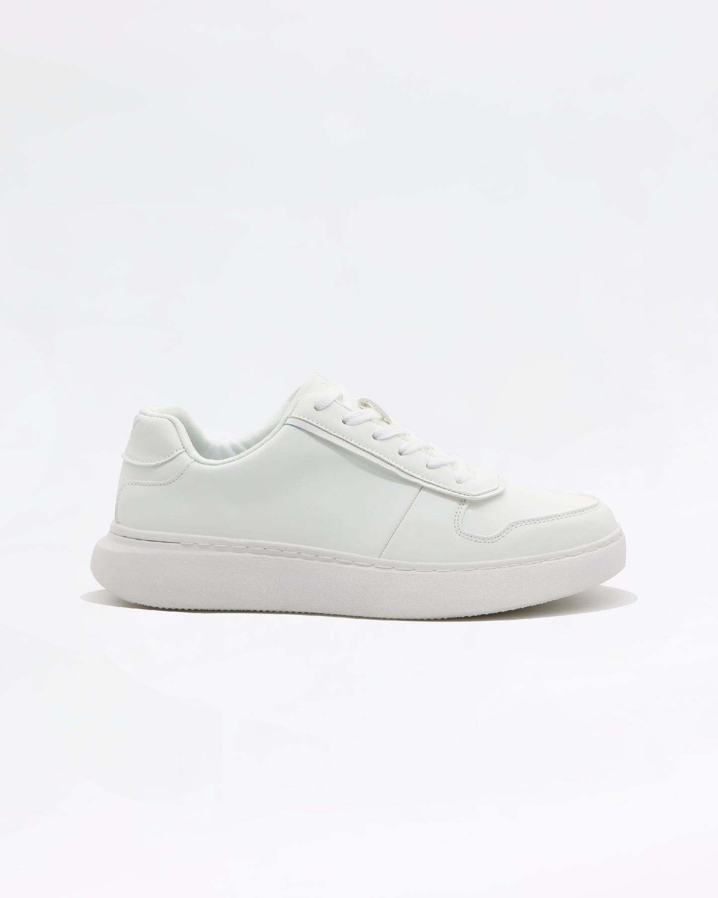 2H #0212 2001 1312 White Casual shoes