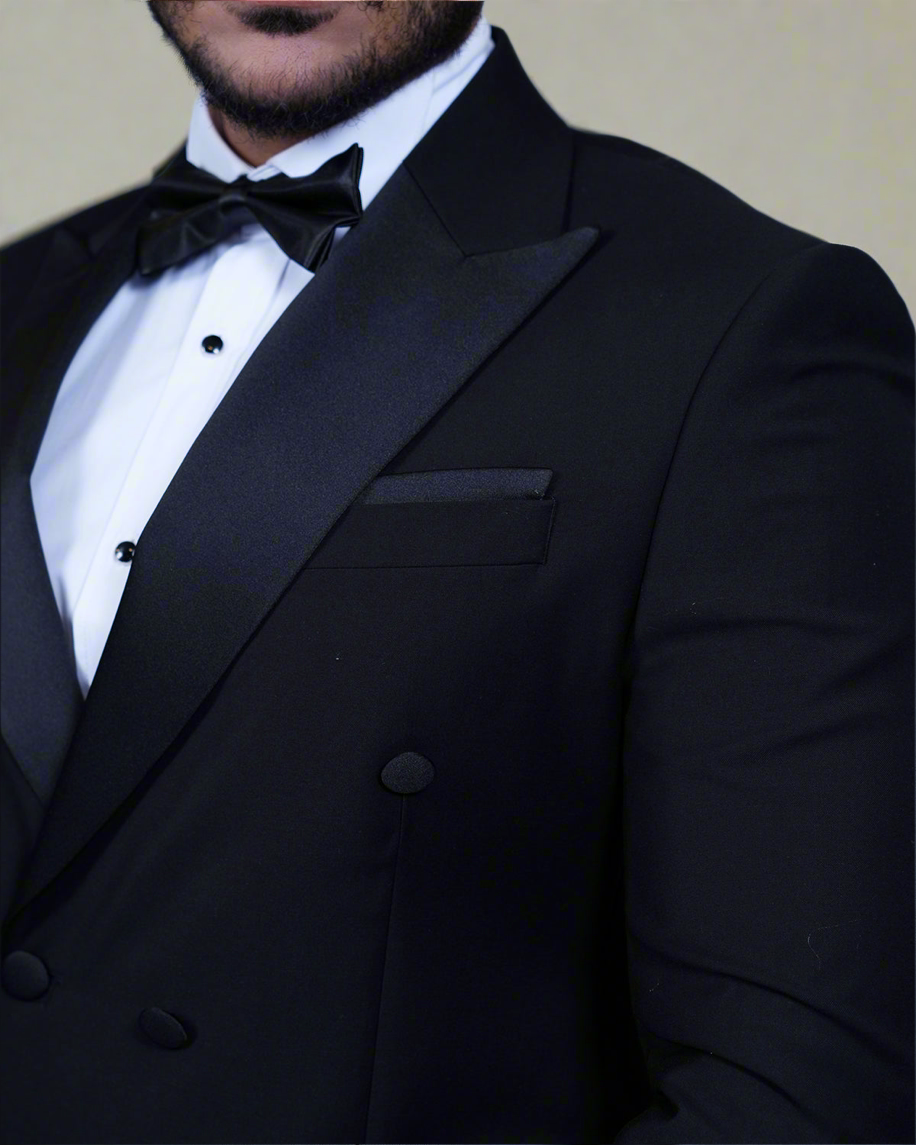 2H black peaked Lapel Double breasted Suit 2 Pieces