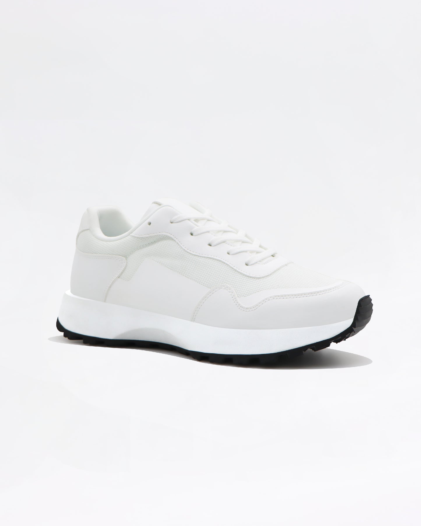 2H #2705 2001 1133 White Casual shoes