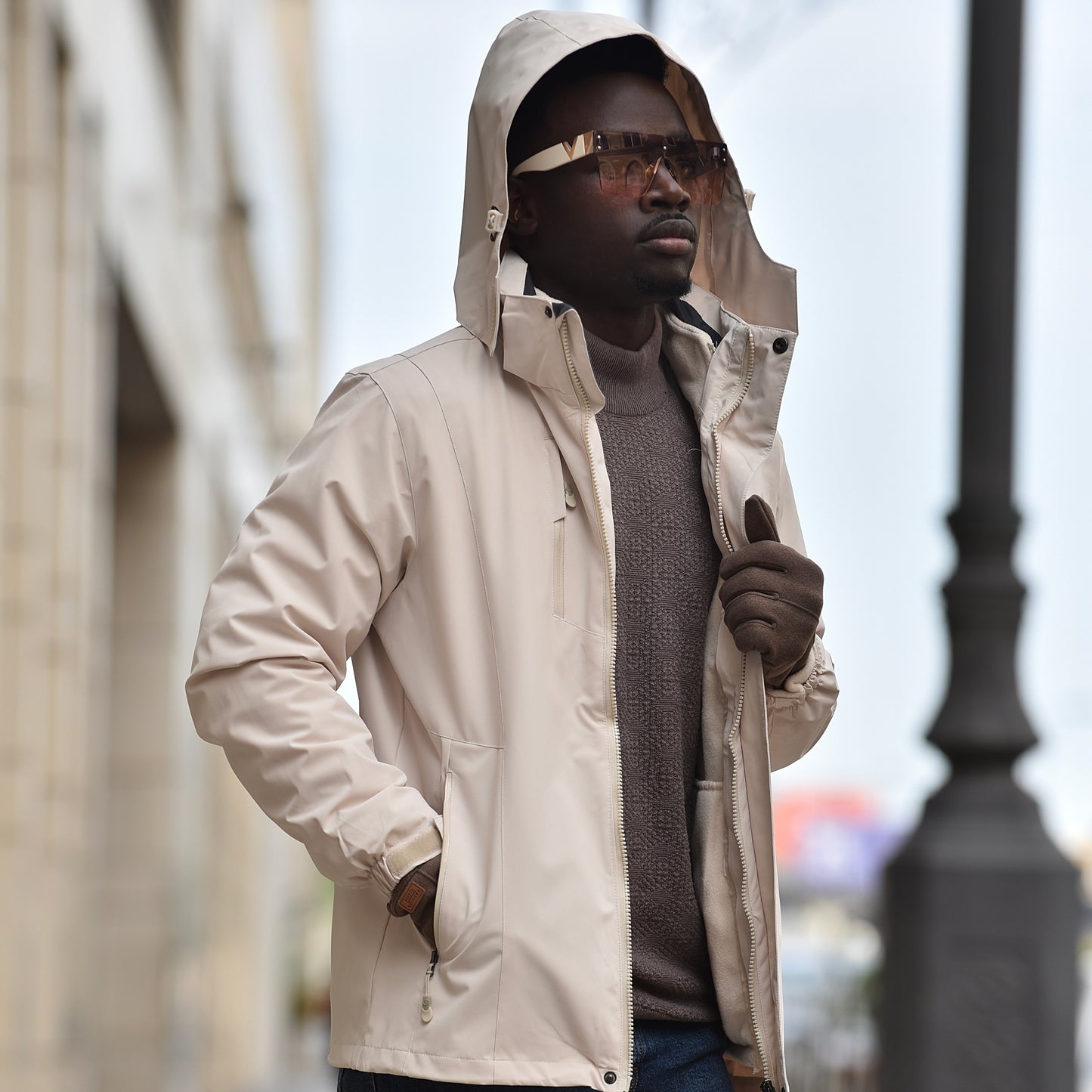 2H Beige Waterproof long Travel Jacket