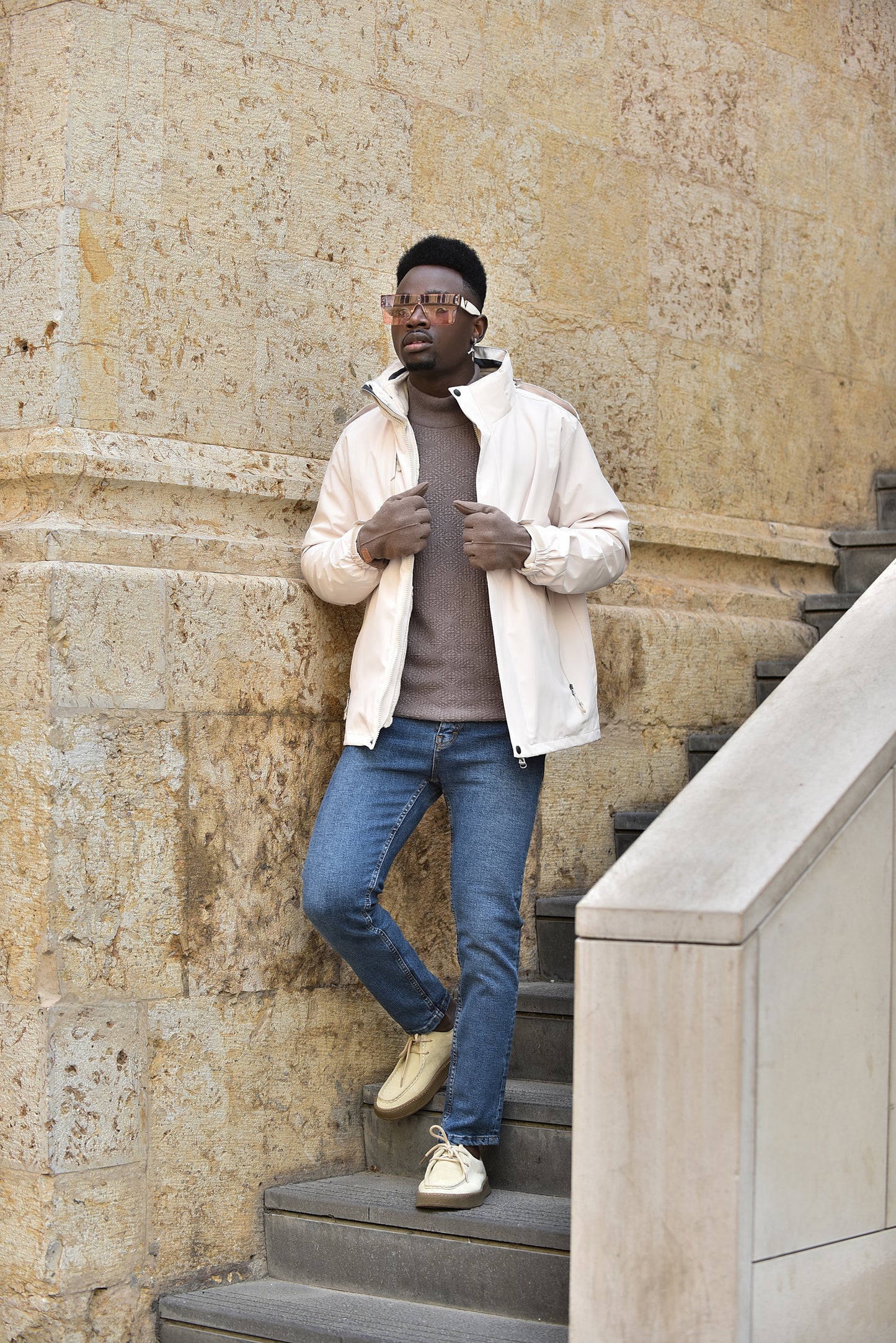 2H Beige Waterproof long Travel Jacket