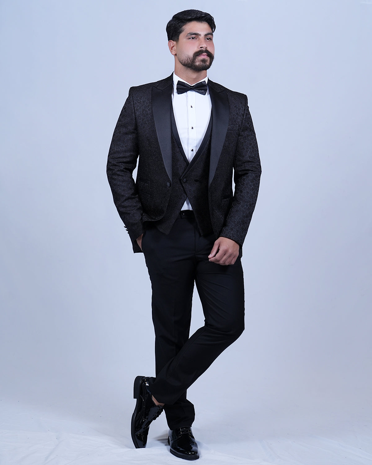 2H Black Neck Wedding Suit