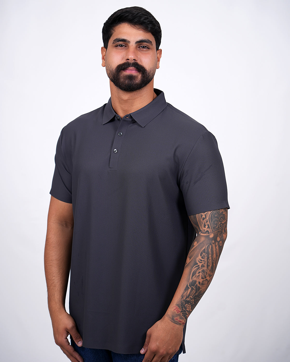 2H #002 Polo T-shirt