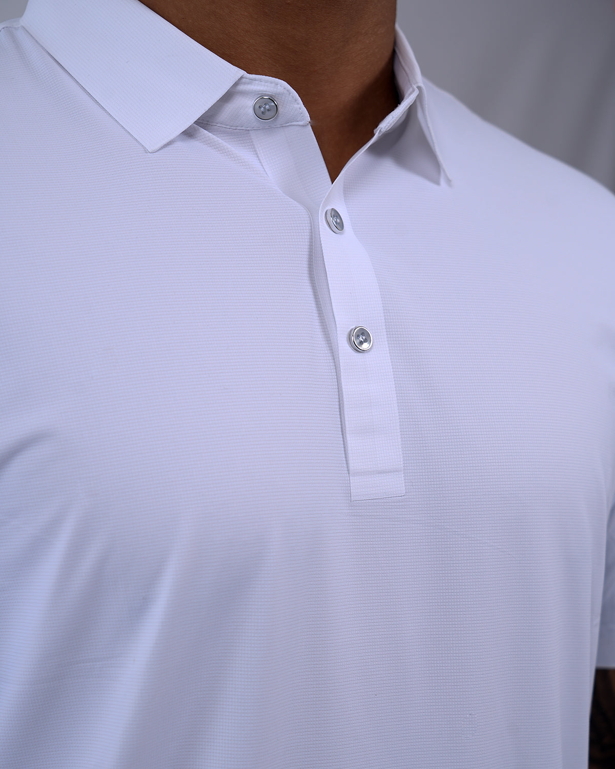 2H #004 Polo T-shirt
