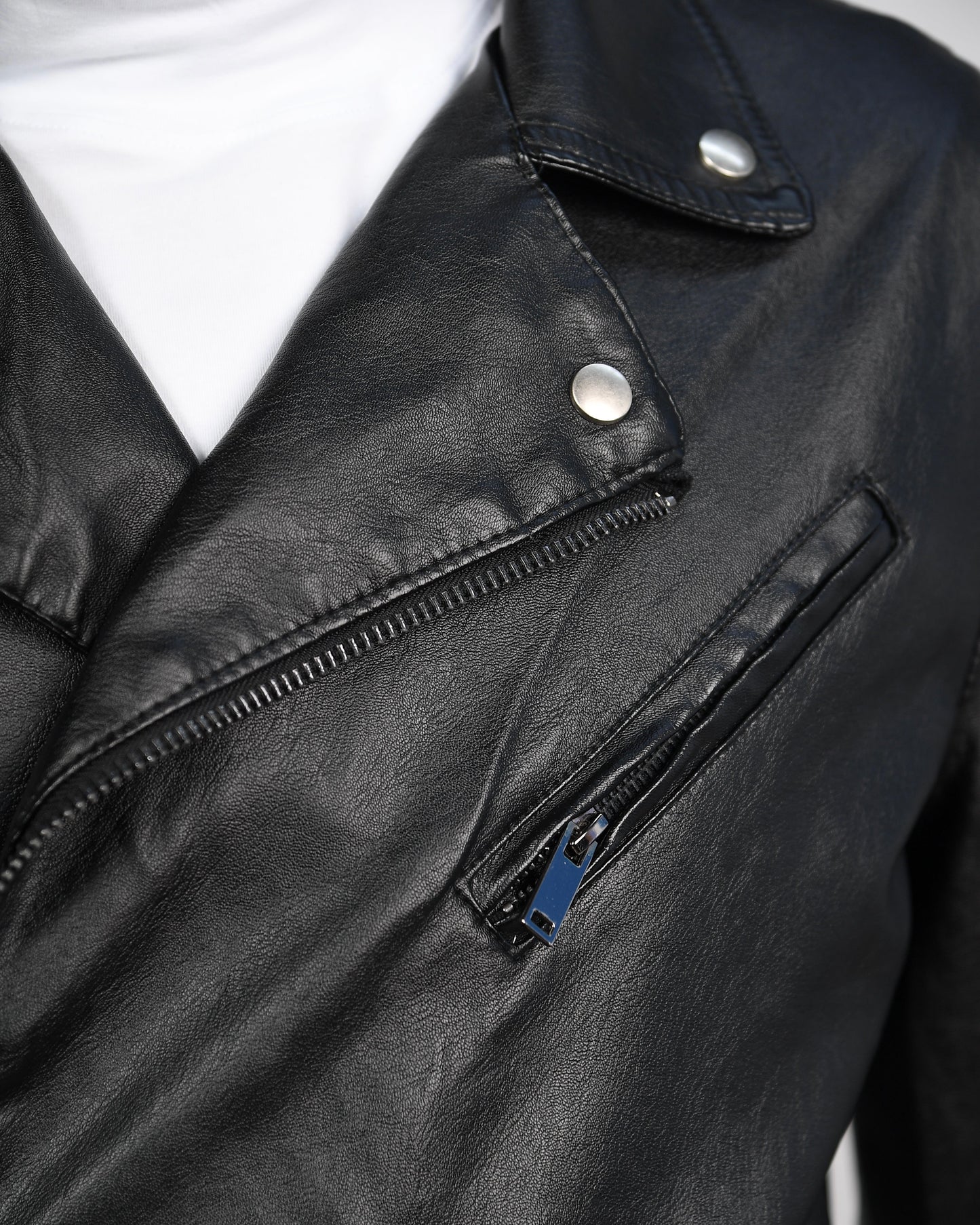 SALE! 2H #618 Black Leather Jacket