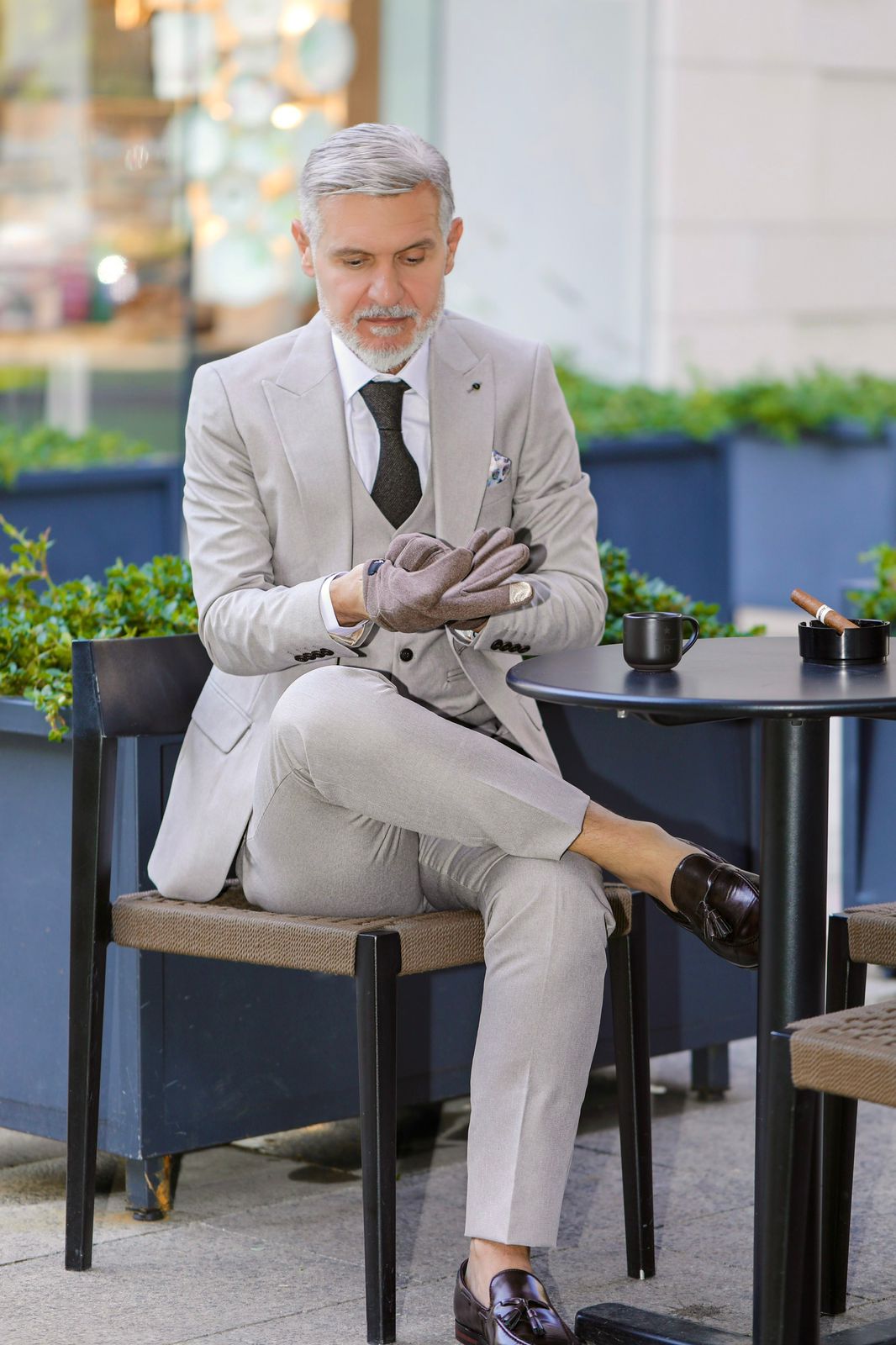 2H #2-4 Beige Casual Suit 2 Pieces
