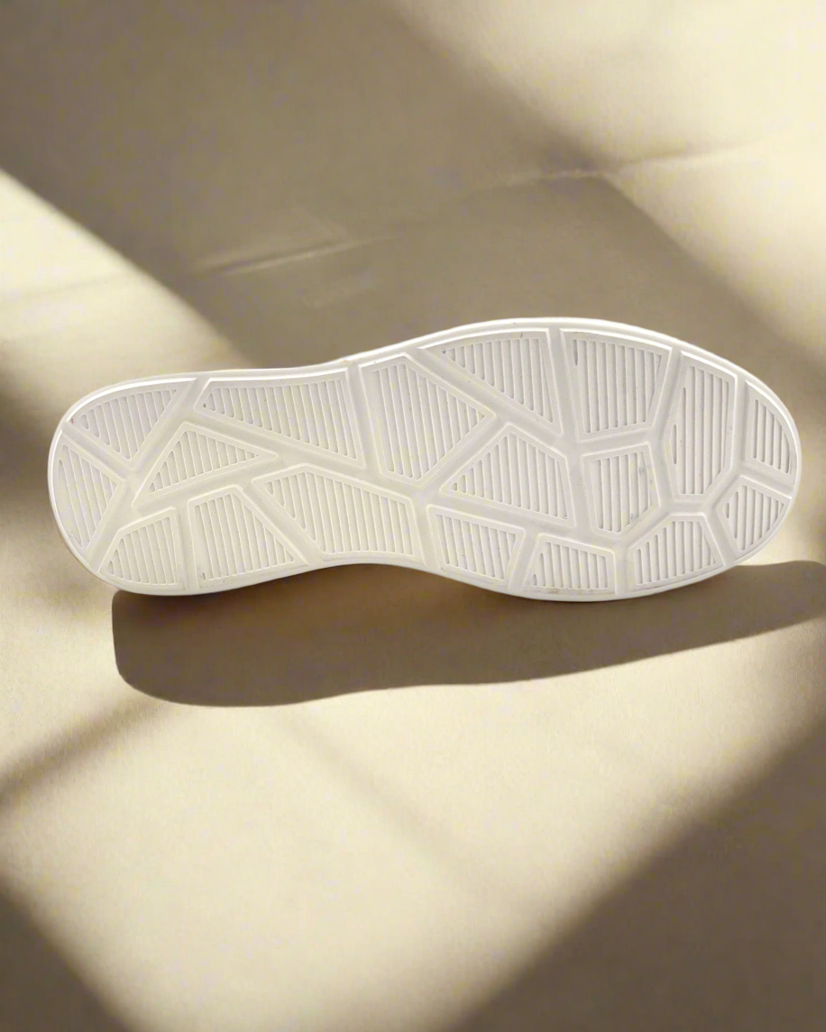 2H #S8104-113 Genuine Leather White Casual Shoes