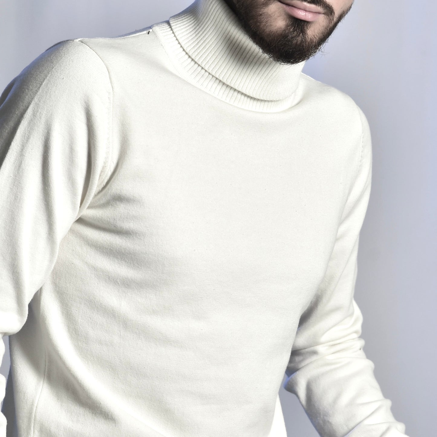 2H #46032 call White High Neck Sweater