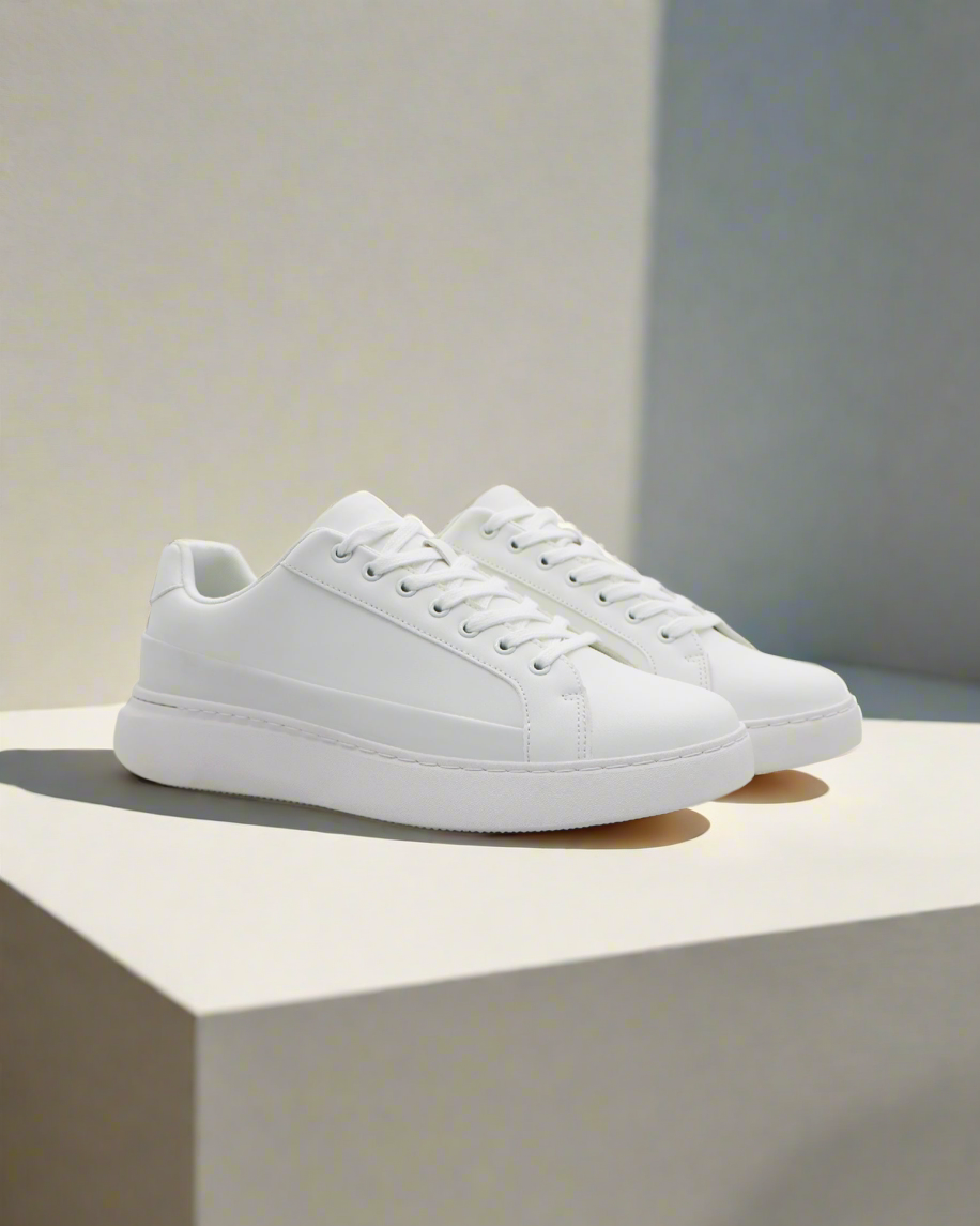 2H #0212 2008 1312 White Casual shoes