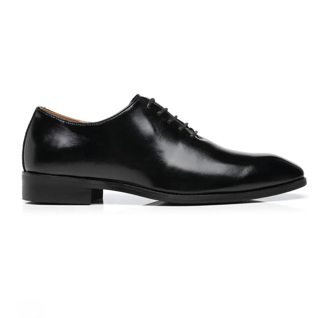2H #QM025 Black Classic Shoes