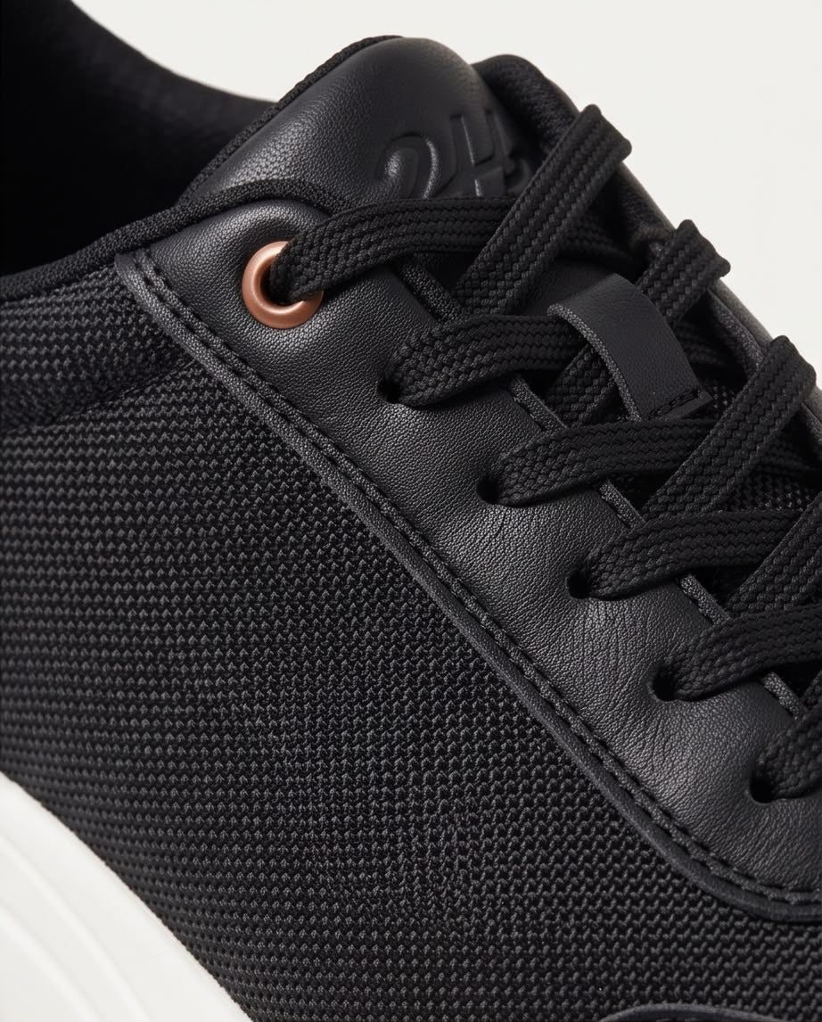 2H Black Sneakers shoes