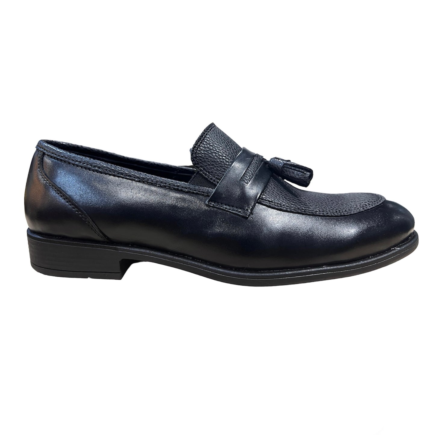 2H #9530 Black Classic Shoes