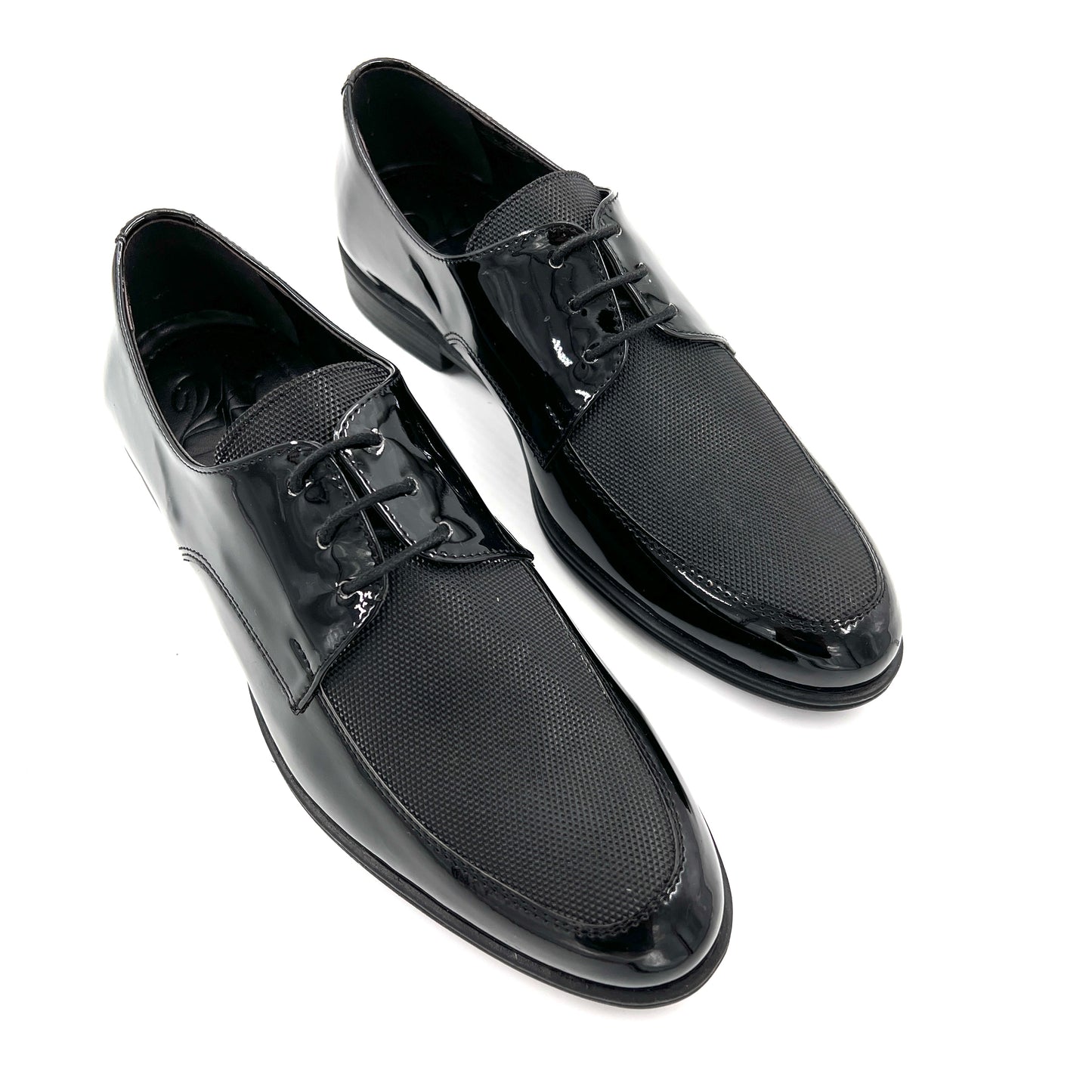 2H Black Shine Classic Shoes