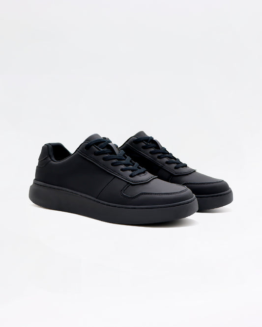 2H #0212 2001 1312 Black Casual shoes