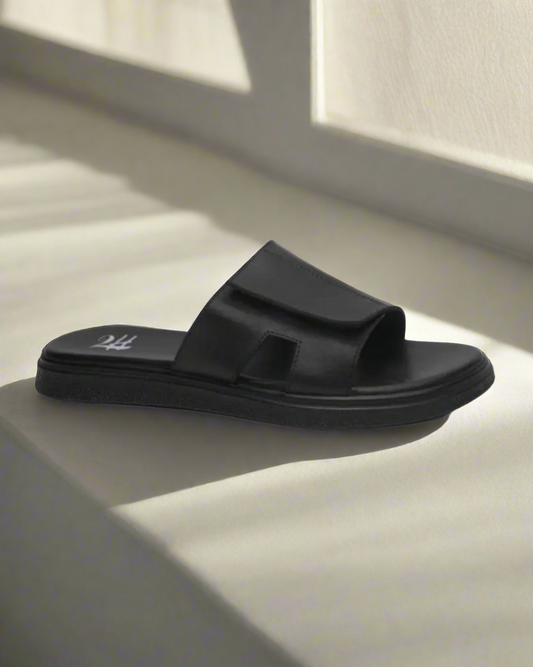 2H G02-15-1 Black Leather Slippers