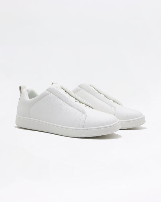 2H #1011 1008 1133 White Casual shoes