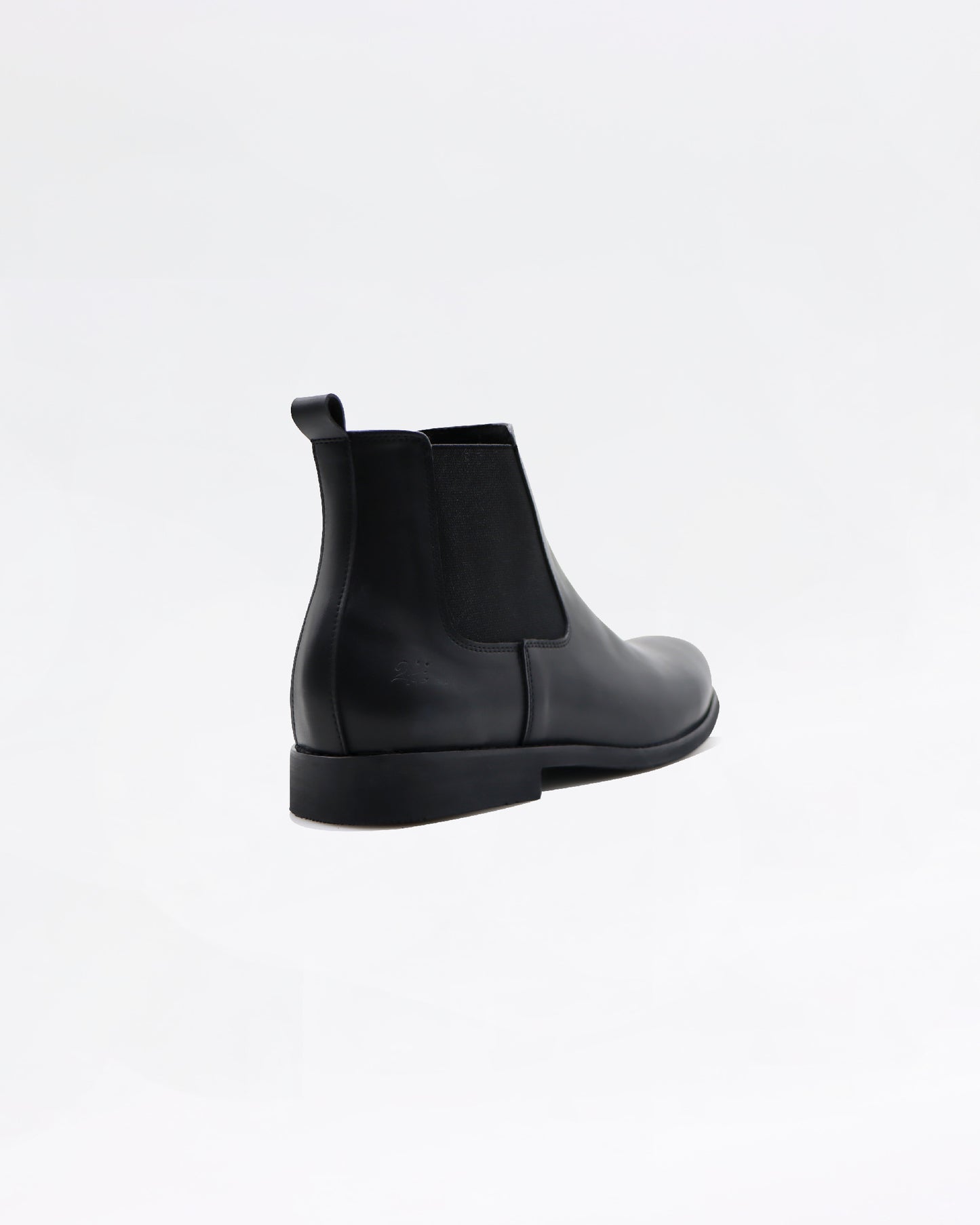 2H #2Y06-1001-8174 Black Chelsea Boot