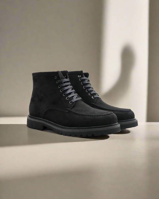 2H #2Y06-2001-8160 Black Chamois Boot