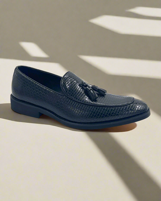 2H #B02 Black Classic Shoes