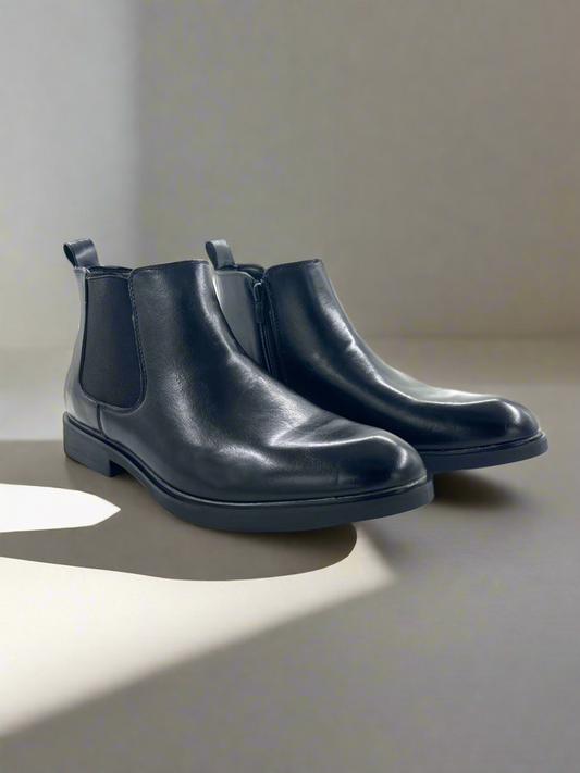 2H #A1711 Black Chelsea Boot