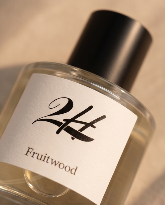 2H Fruitwood Perfume