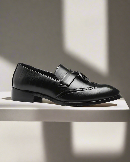 2H #B07 Black Classic Shoes