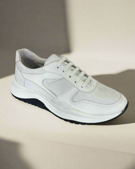 SALE! 2H #9529 White Casual Shoes