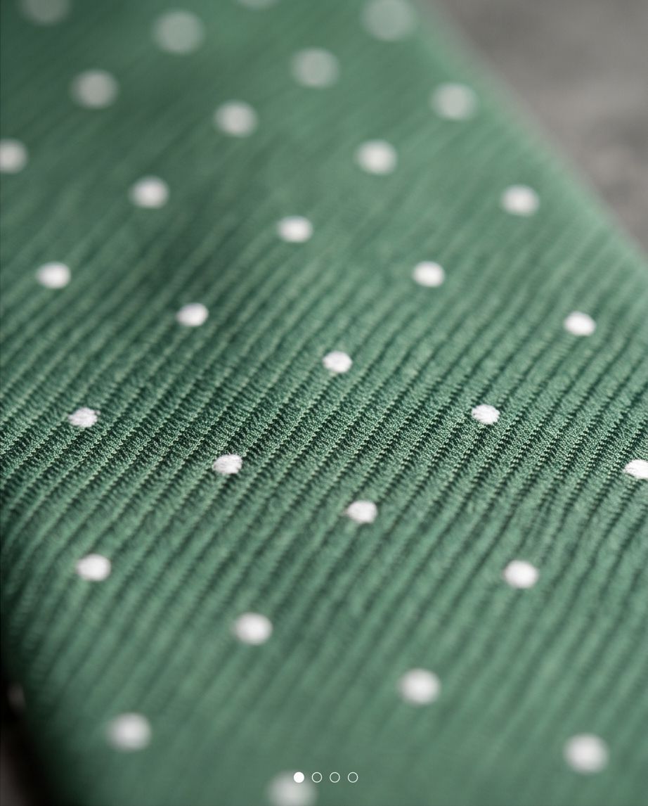 2H Green Necktie