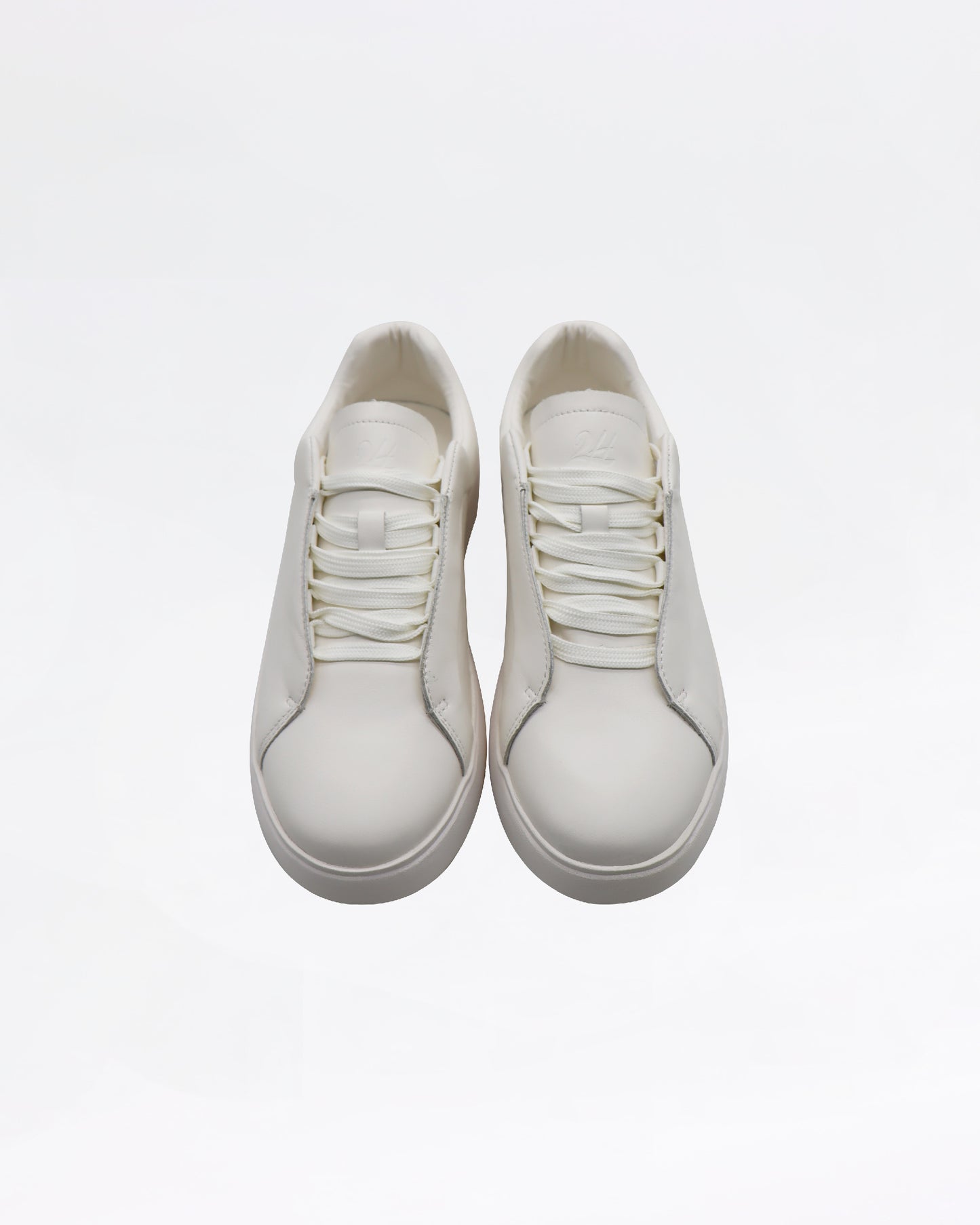 2H #5Z01-8001-9169 White Casual shoes