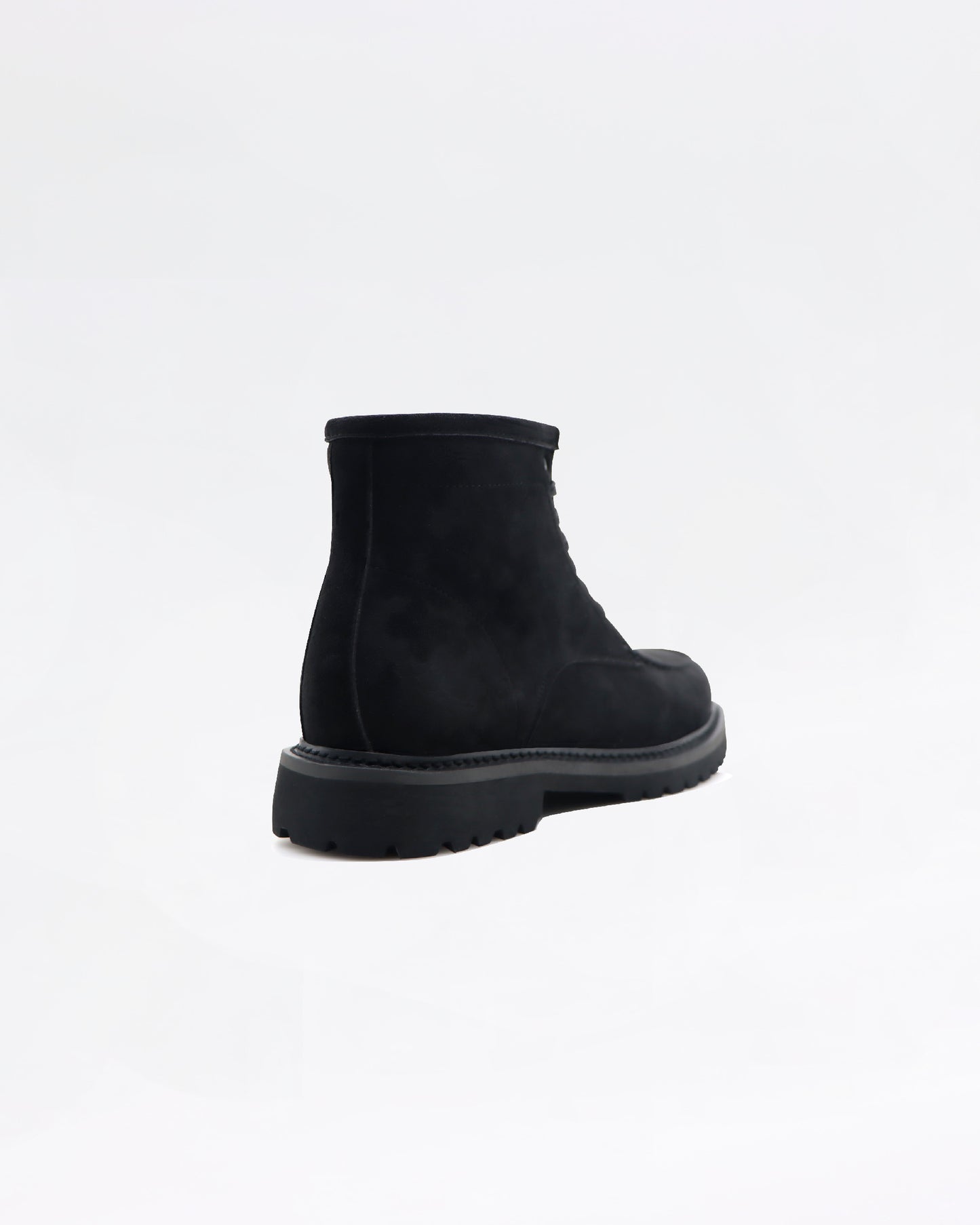 2H #2Y06-2001-8160 Black Chamois Boot