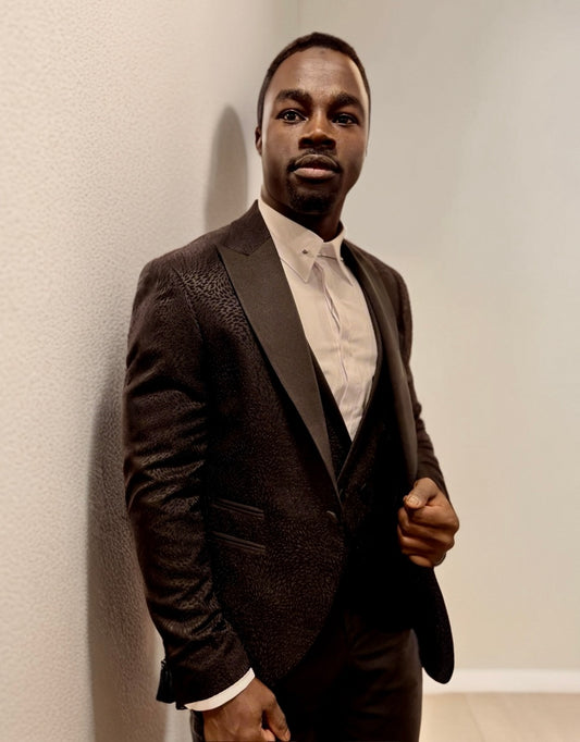 2H Black Neck Wedding Suit