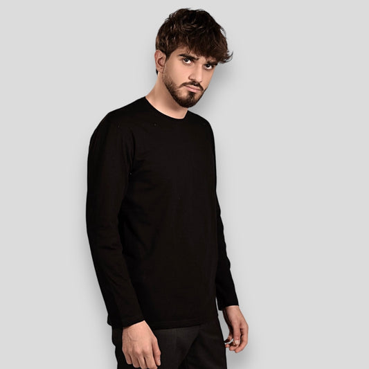 2H Black Round-Neck Long Sleeve Sweater
