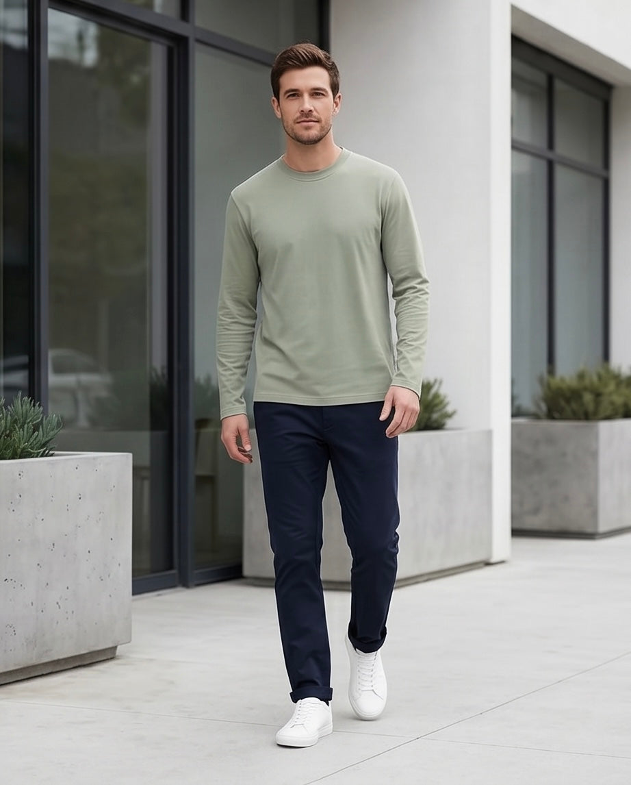 2H #0013 long Sleeve Sweater