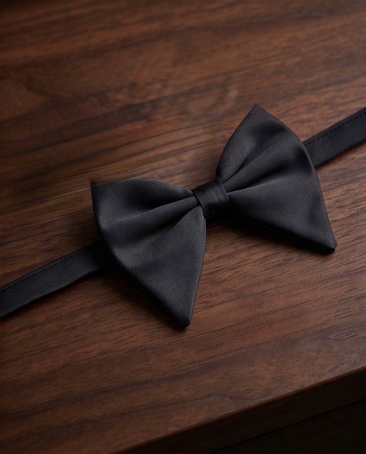 2H black Bow Tie
