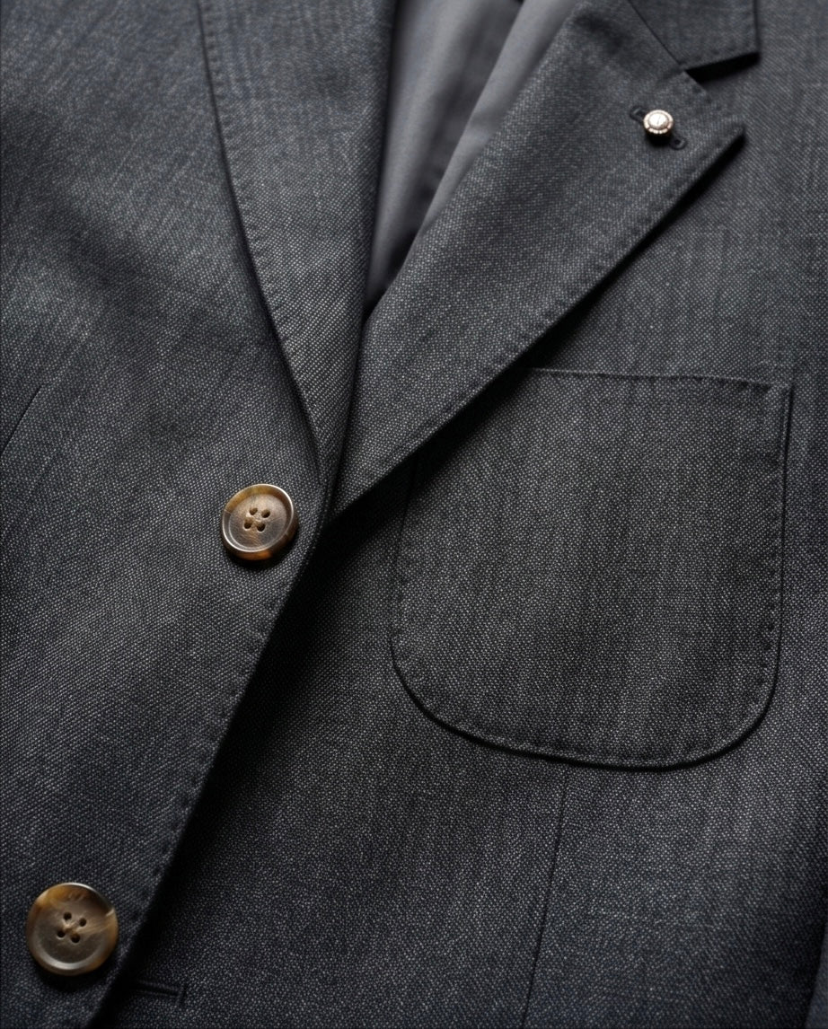 2H #005-2001-05 Charcoal Black Formal Suit With Rope