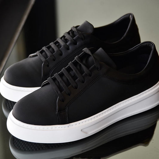 2H #9500 Black Casual Shoes