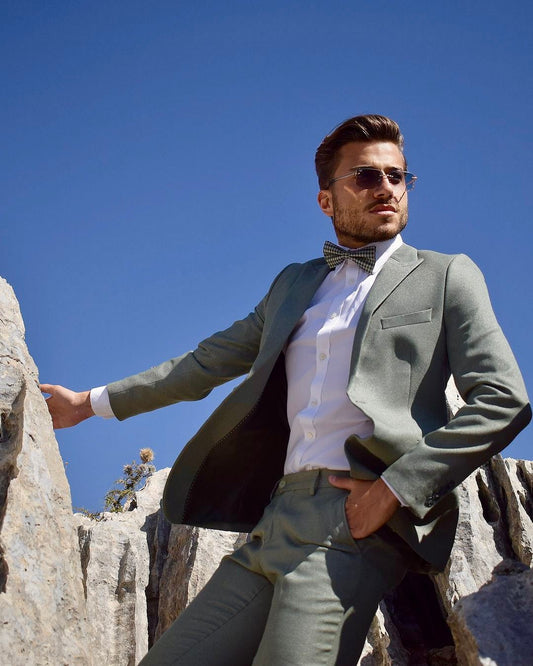 2H #24-02 Green Casual Embossed Suit 2 Pieces