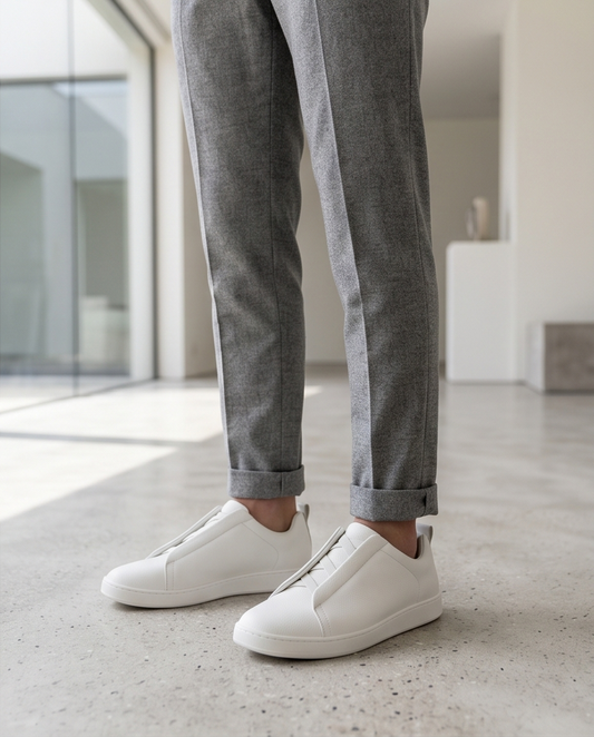 2H #1011 1008 1133 White Casual shoes