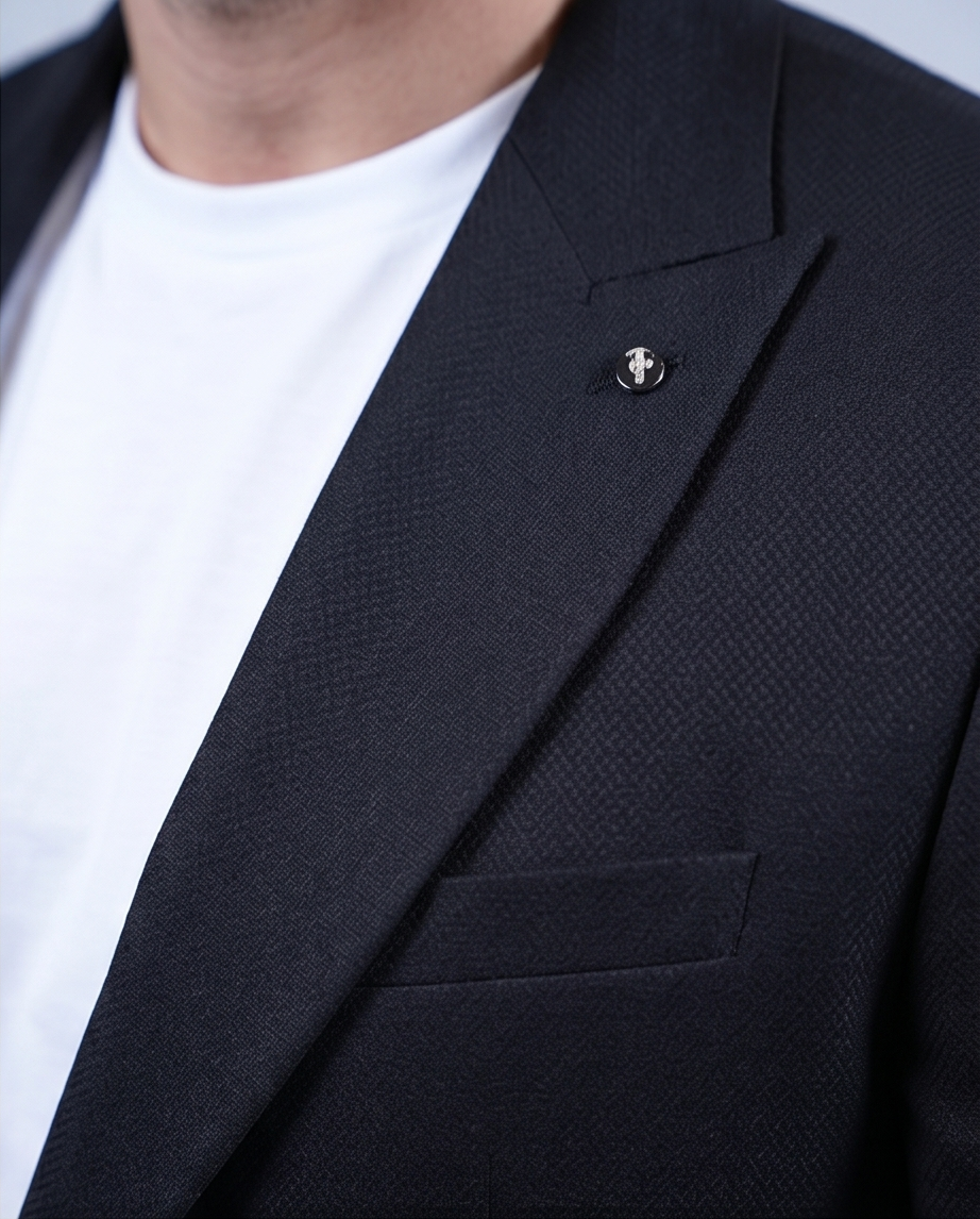 2H Black Casual Embossed Suit