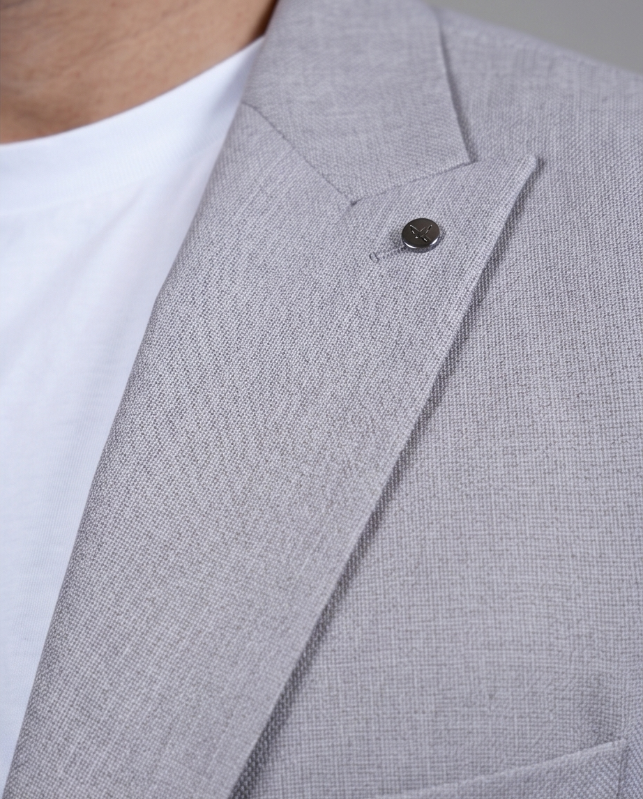 2H Light Gray Casual Embossed Suit