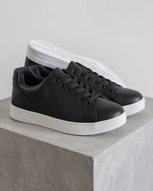 2H Black Casual Shoes