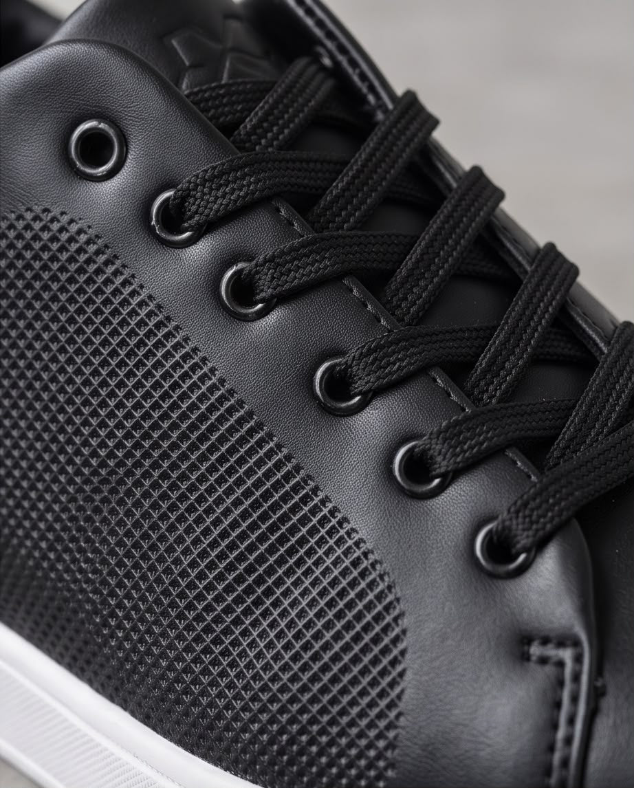 2H Black Casual Shoes