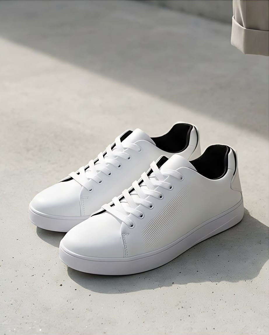 2H White Casual Shoes