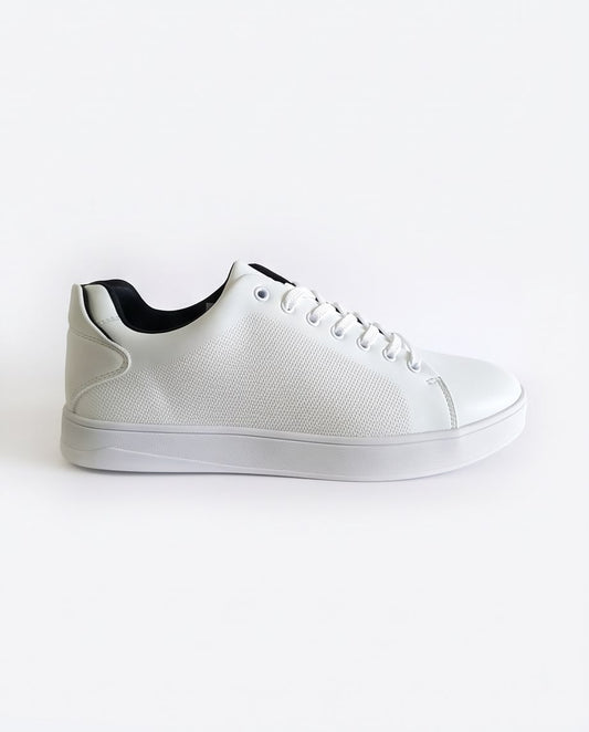 2H White Casual Shoes