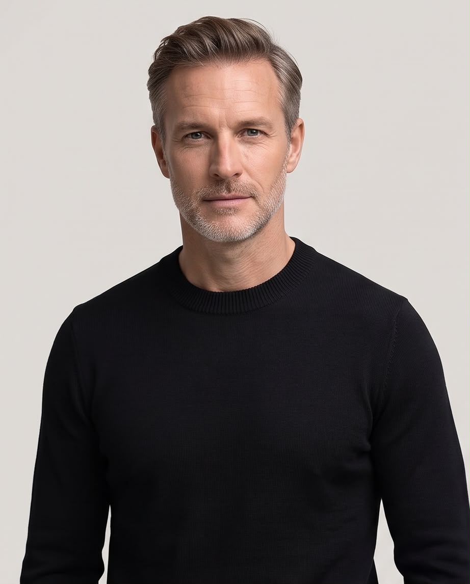 2H Round Neck Sweater