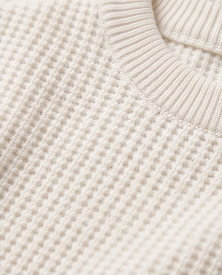 2H Off White Round Neck Knitted Sweater