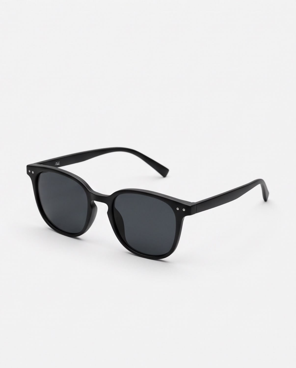2H #20 Black-Black Sunglasses
