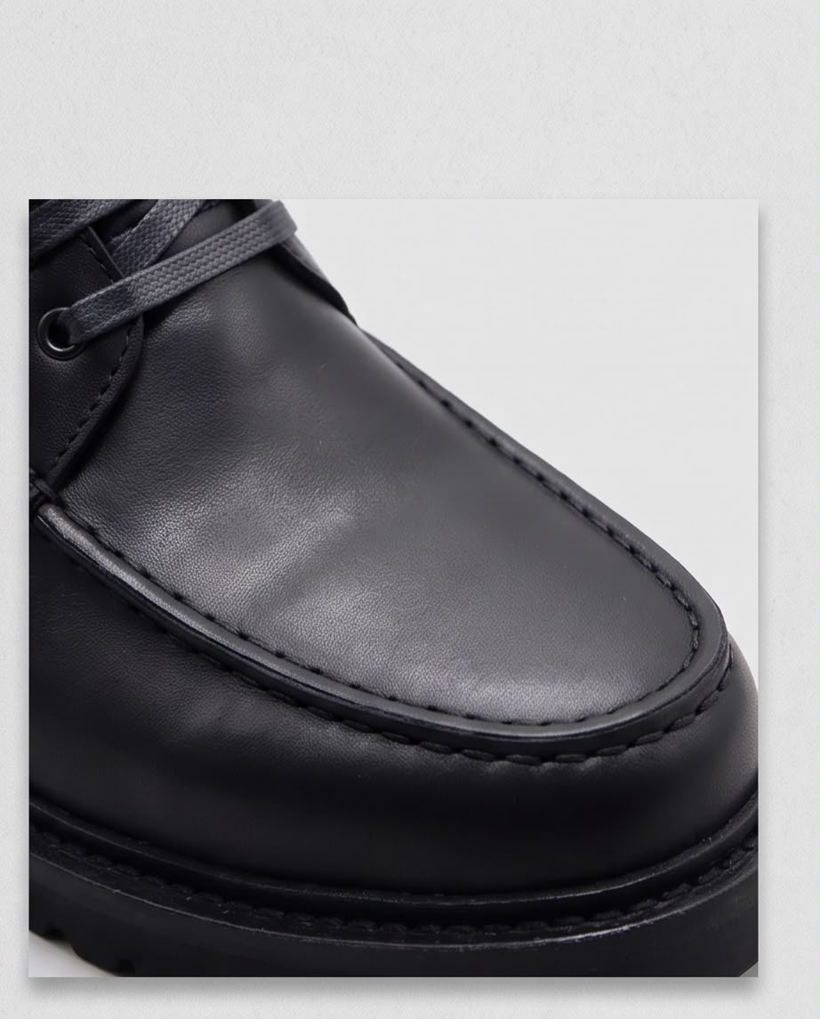 2H #2Y06-2001-8160 Black Leather Boot