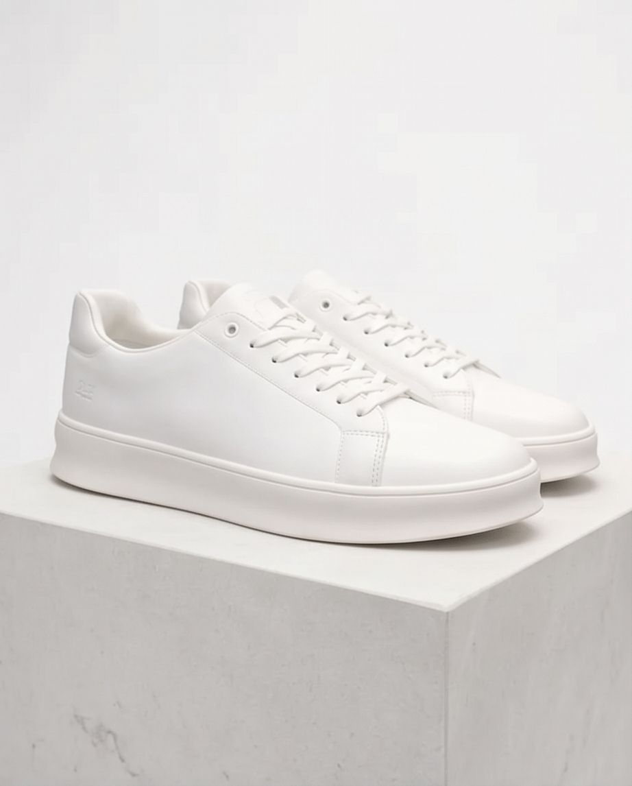 2H #10 White Casual Shoes