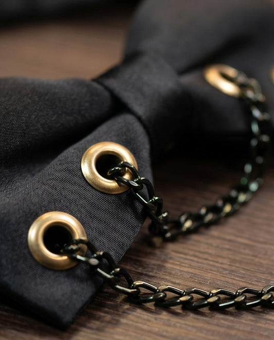 2H Black Bow Tie